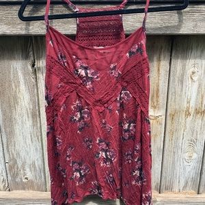 Maurice’s Red Floral Tank Size 3